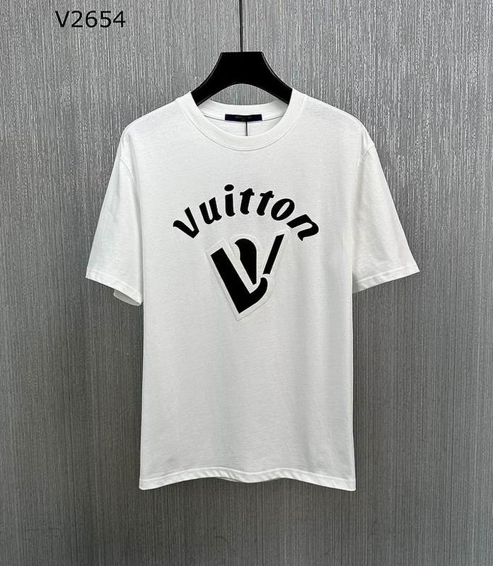 Louis Vuitton Men's T-shirts 1310